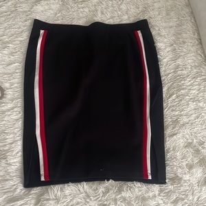 Torrid Size 2 Skirt NEW- Stretchy